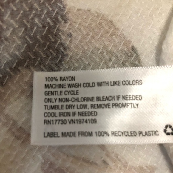 Knox Rose Top - Picture 5 of 5